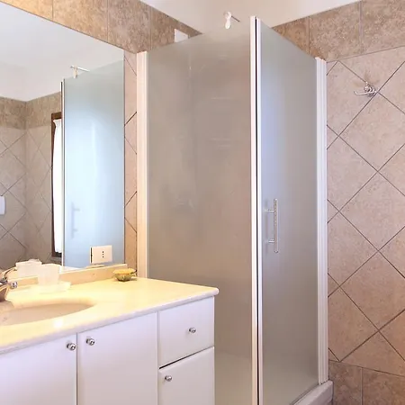 St. Andrew's Garden Aparthotel Rome