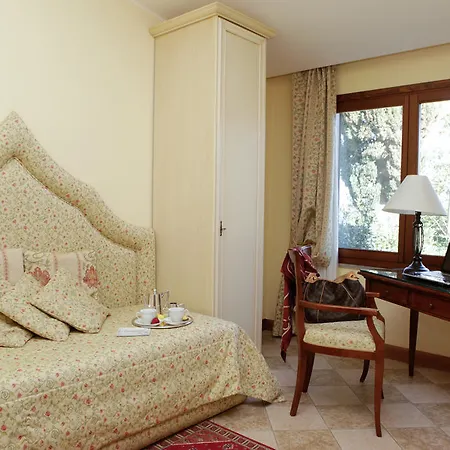 Aparthotel St. Andrew's Garden