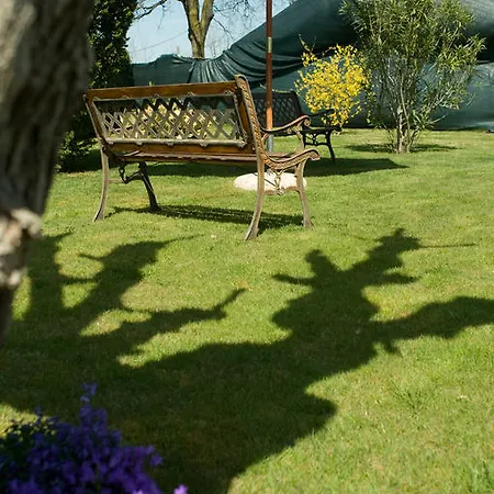 Ξενοδοχείο με διαμερίσματα St. Andrew's Garden 5*