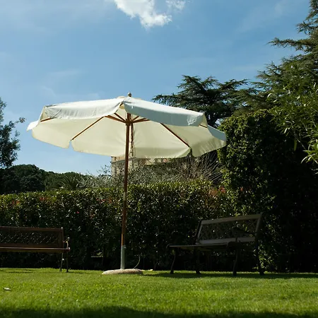 Aparthotel St. Andrew's Garden